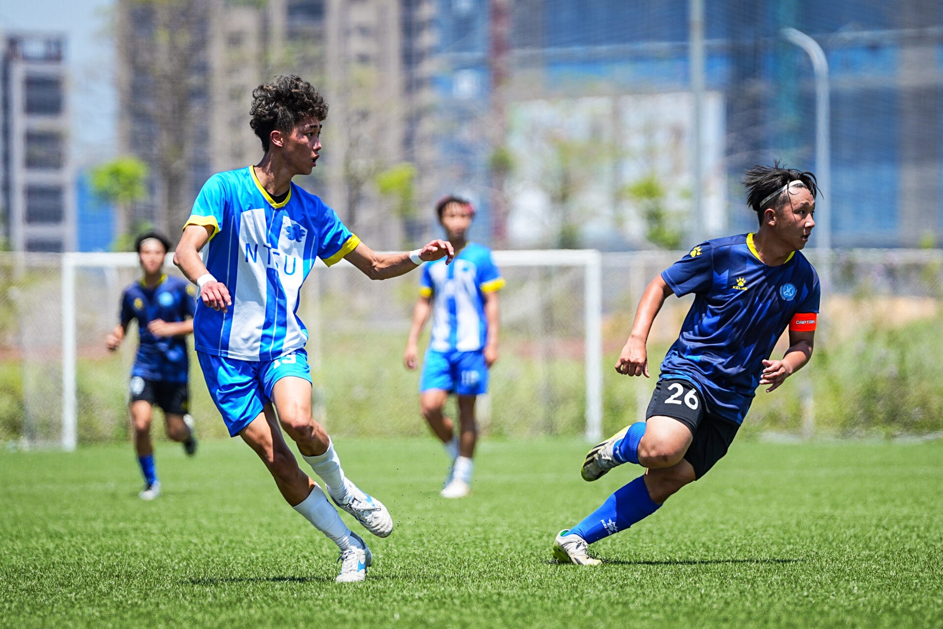 萨顿批萨拉赫：状态大幅下滑该接受替补，还自视甚高令人尴尬